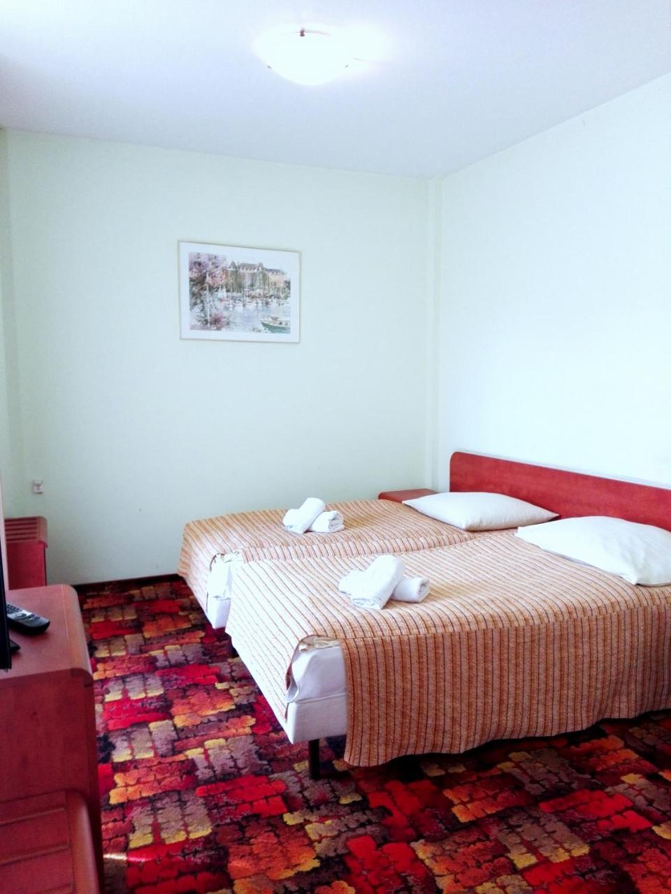 比托姆Bristol Economy住宿加早餐旅馆 外观 照片
